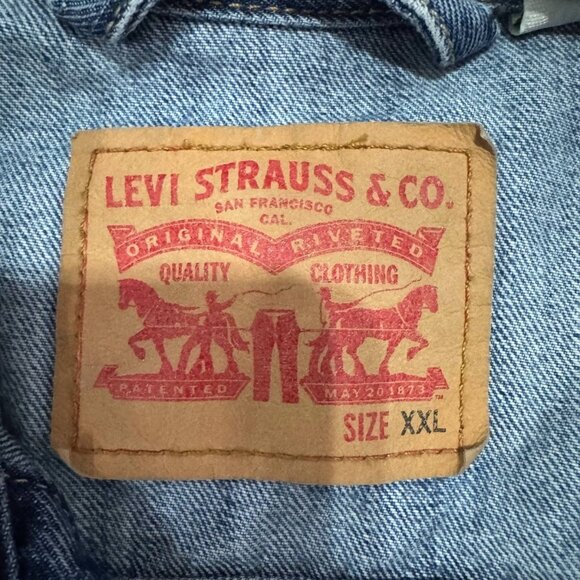 Levi’s Denim Trucker Jacket XXL Vintage Medium Wash Button Front Jean Jacket - Picture 3 of 13
